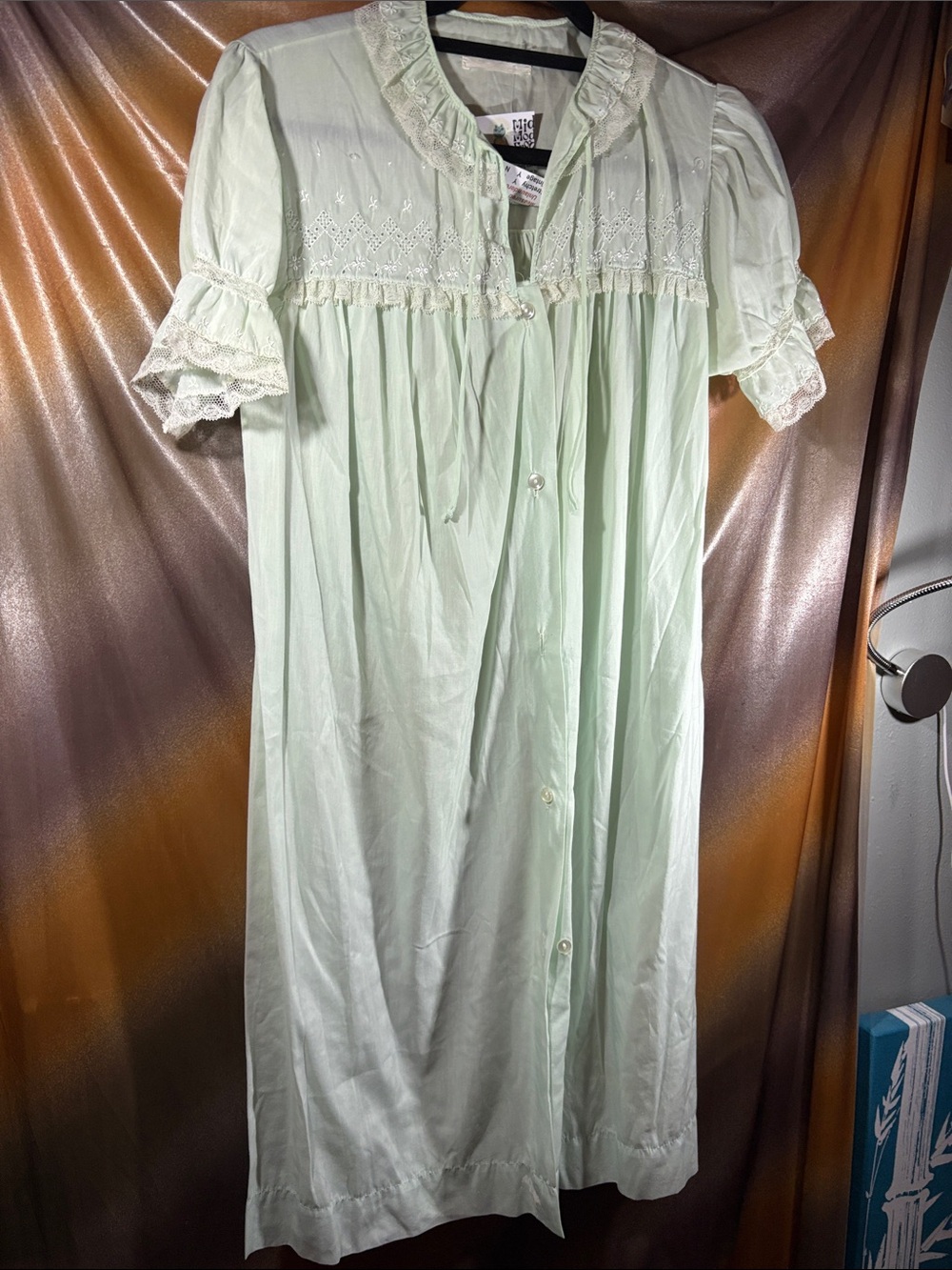 Vintage‎ Barbizon Classic Lace-Trim Nightgown in Pale Mint 411